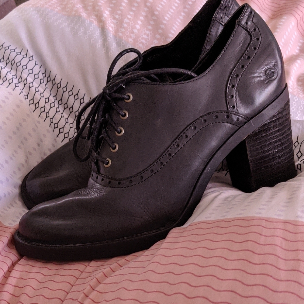 Born Black Women's Oxfords